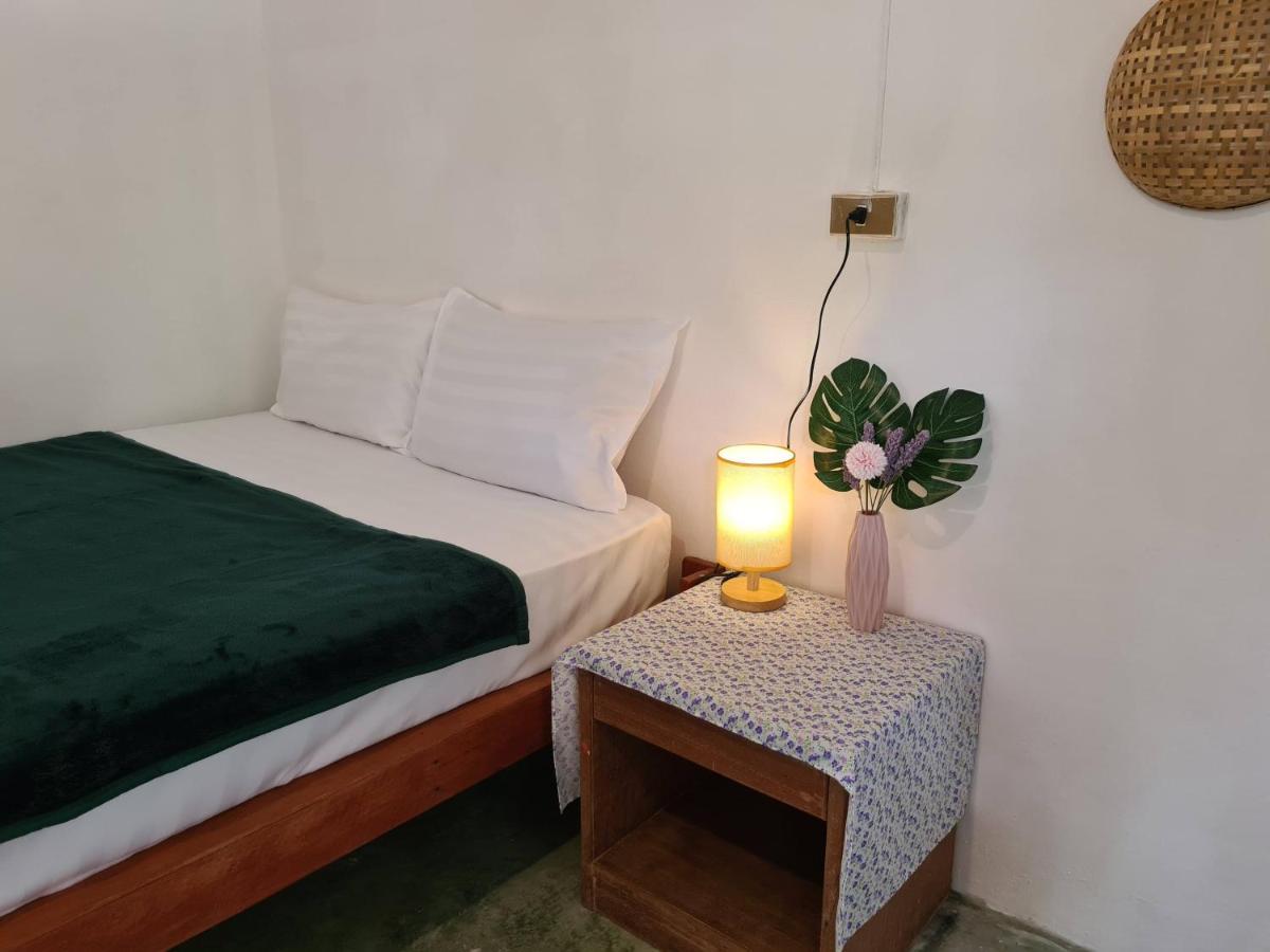 Phangan Villa Bungalows 통살라 외부 사진