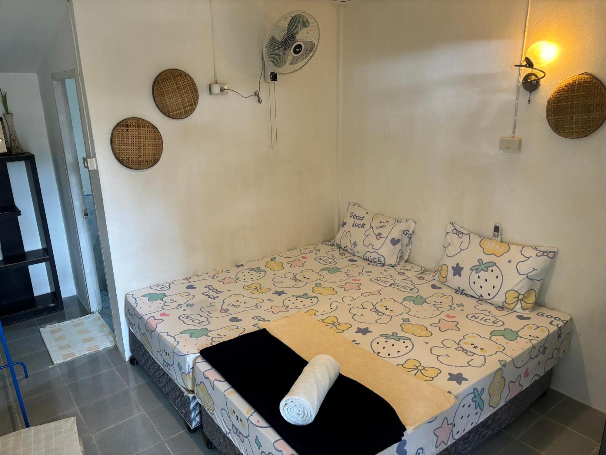 Phangan Villa Bungalows 통살라 외부 사진