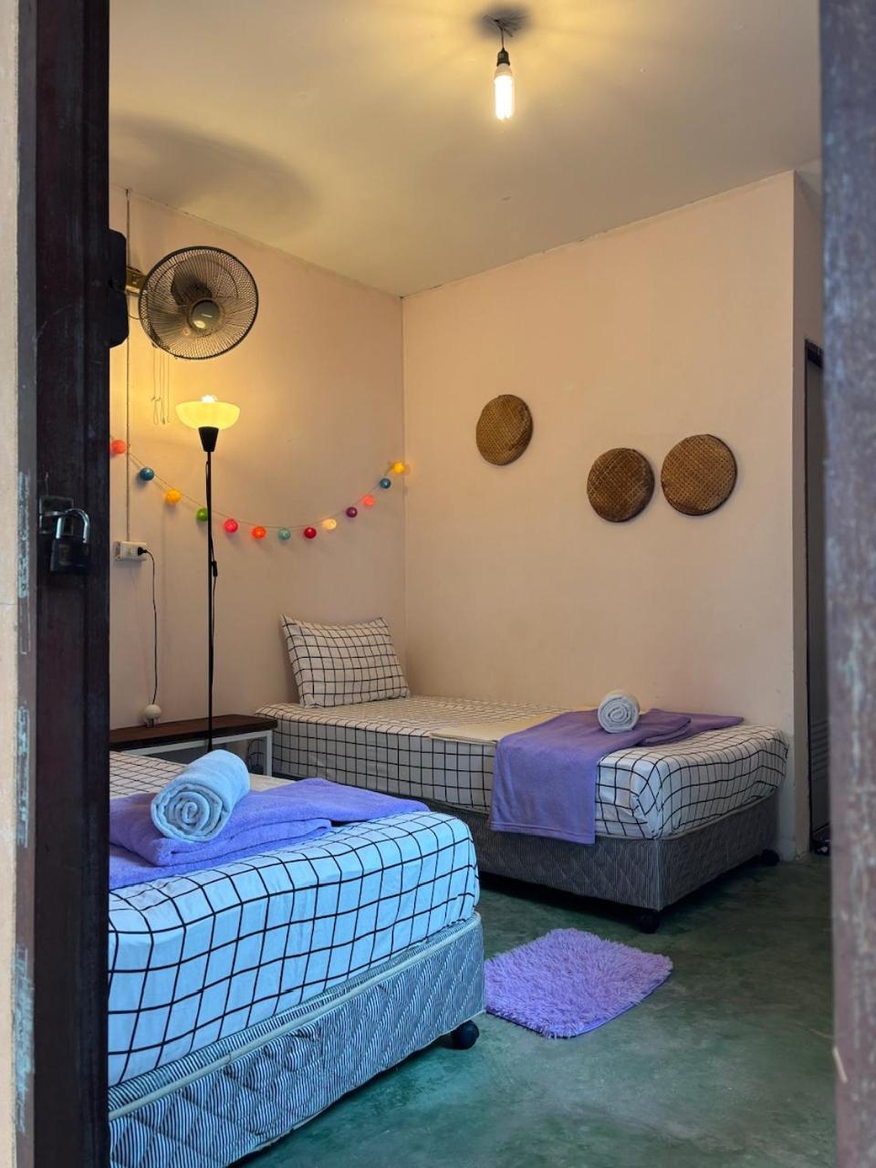 Phangan Villa Bungalows 통살라 외부 사진